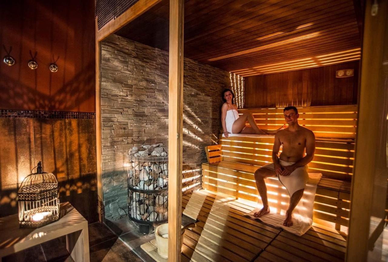 Hotel Bonifacio Spa&Sport Resort Сухоцин Екстер'єр фото