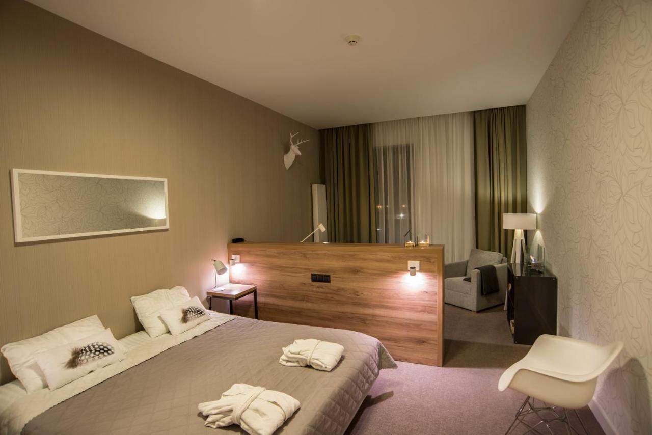 Hotel Bonifacio Spa&Sport Resort Сухоцин Екстер'єр фото