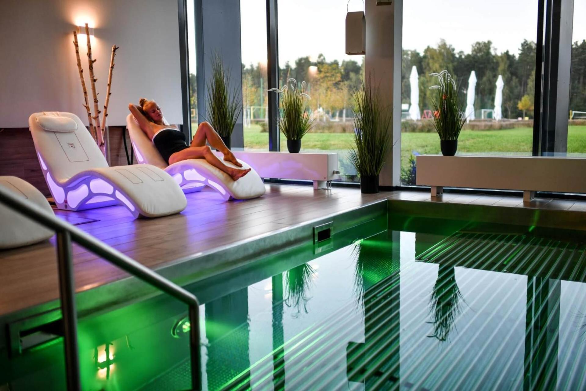 Hotel Bonifacio Spa&Sport Resort Сухоцин Екстер'єр фото